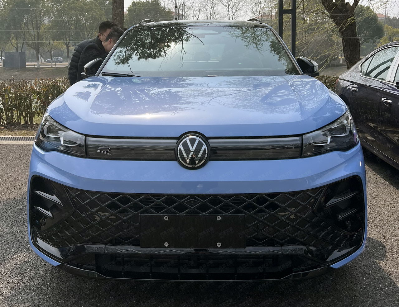 Volkswagen Tiguan L Pro