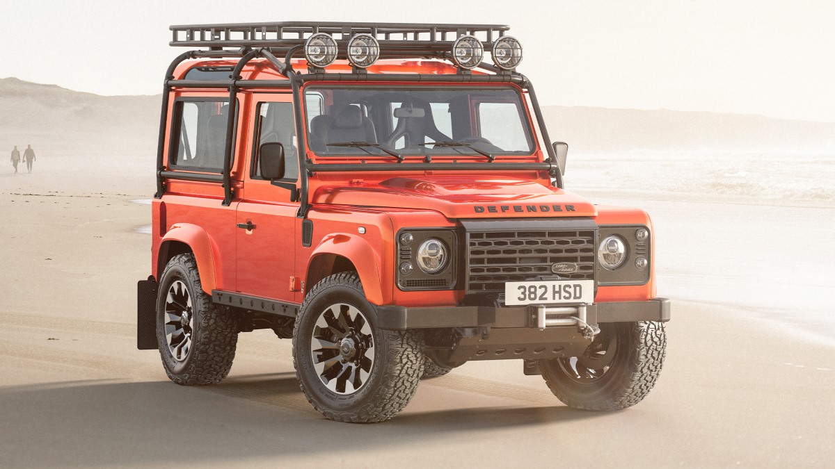 CLASSIC DEFENDER V8 