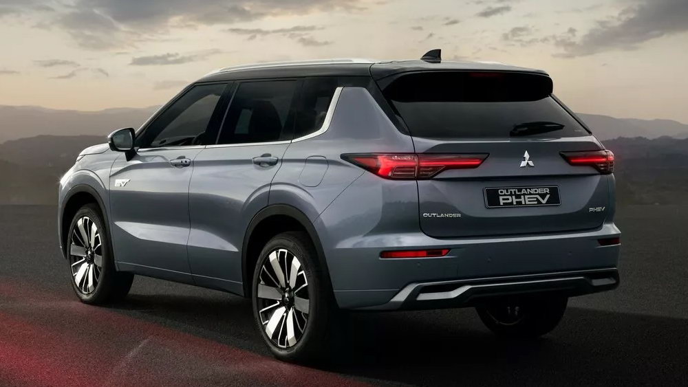 2025 Mitsubishi Outlander PHEV