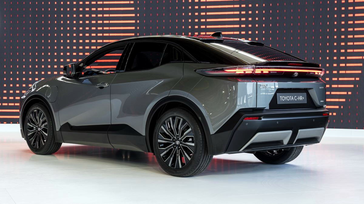 Toyota C-HR+