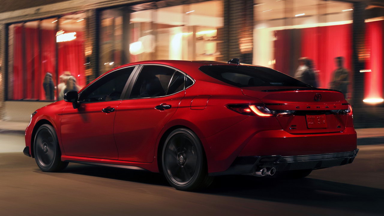 Toyota Camry Nightshade