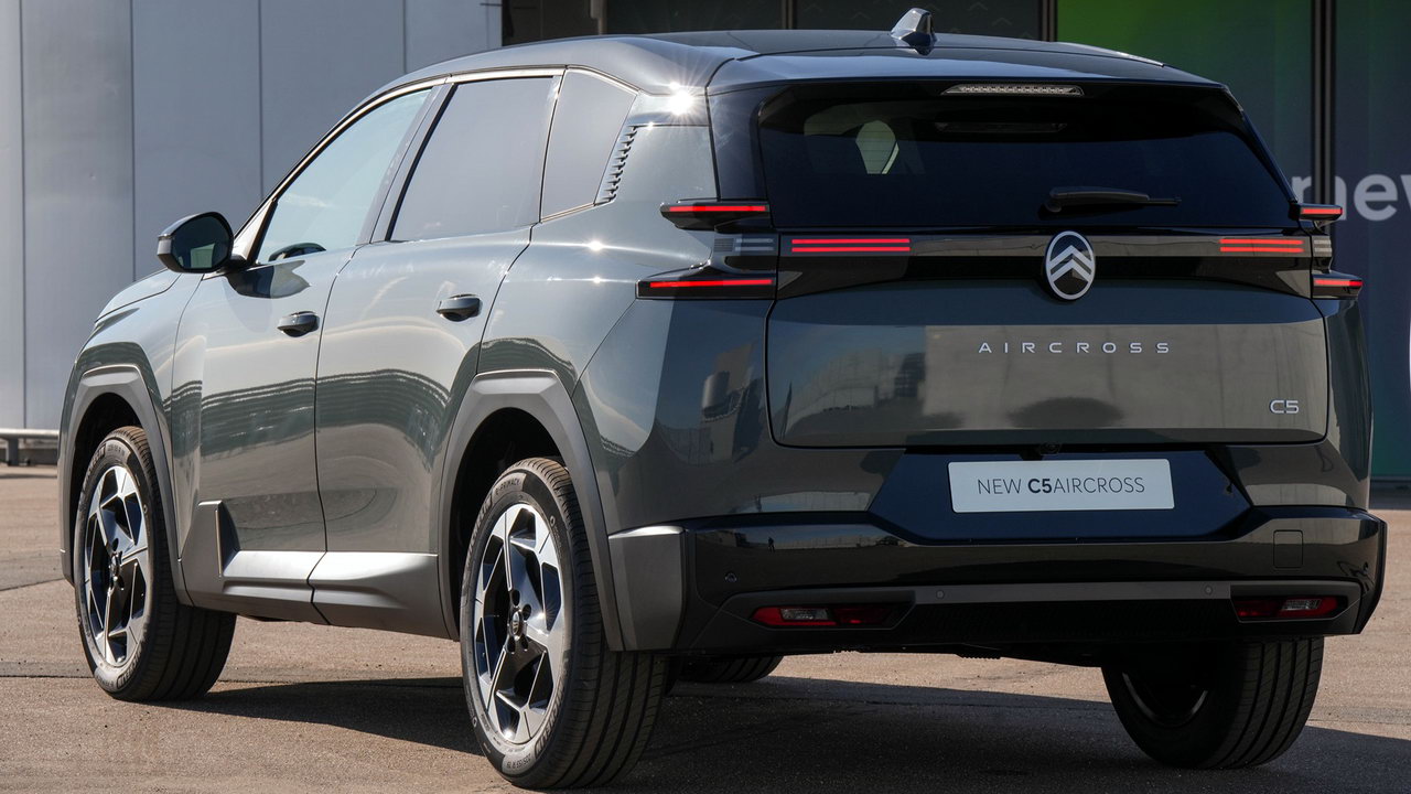 New CITROEN C5 Aircross