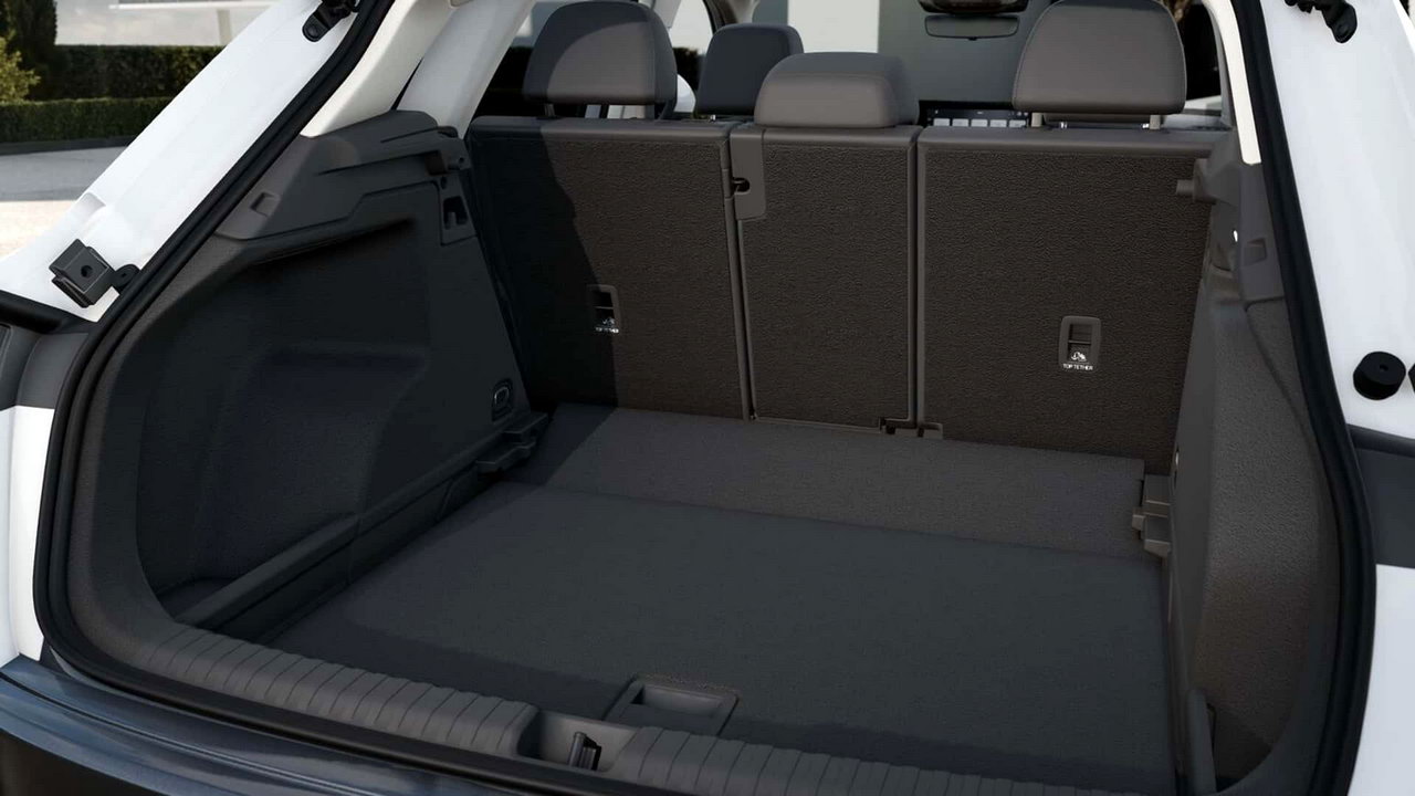 New Audi Q3 base