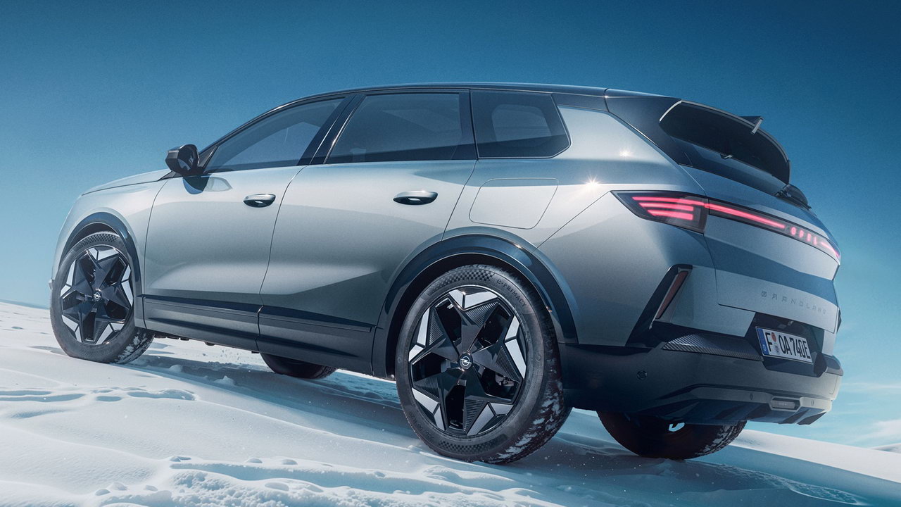 Opel Grandland Electric AWD