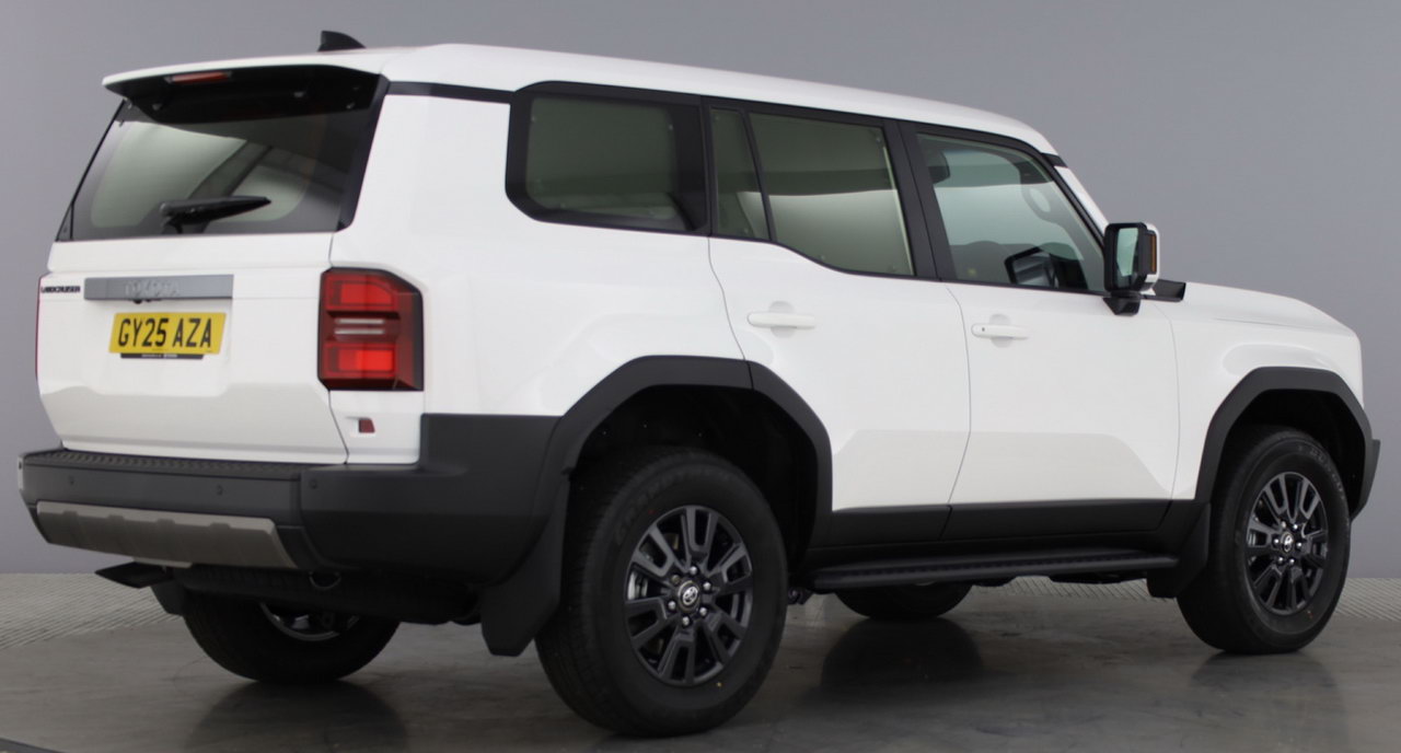 Toyota Land Cruiser Commercial