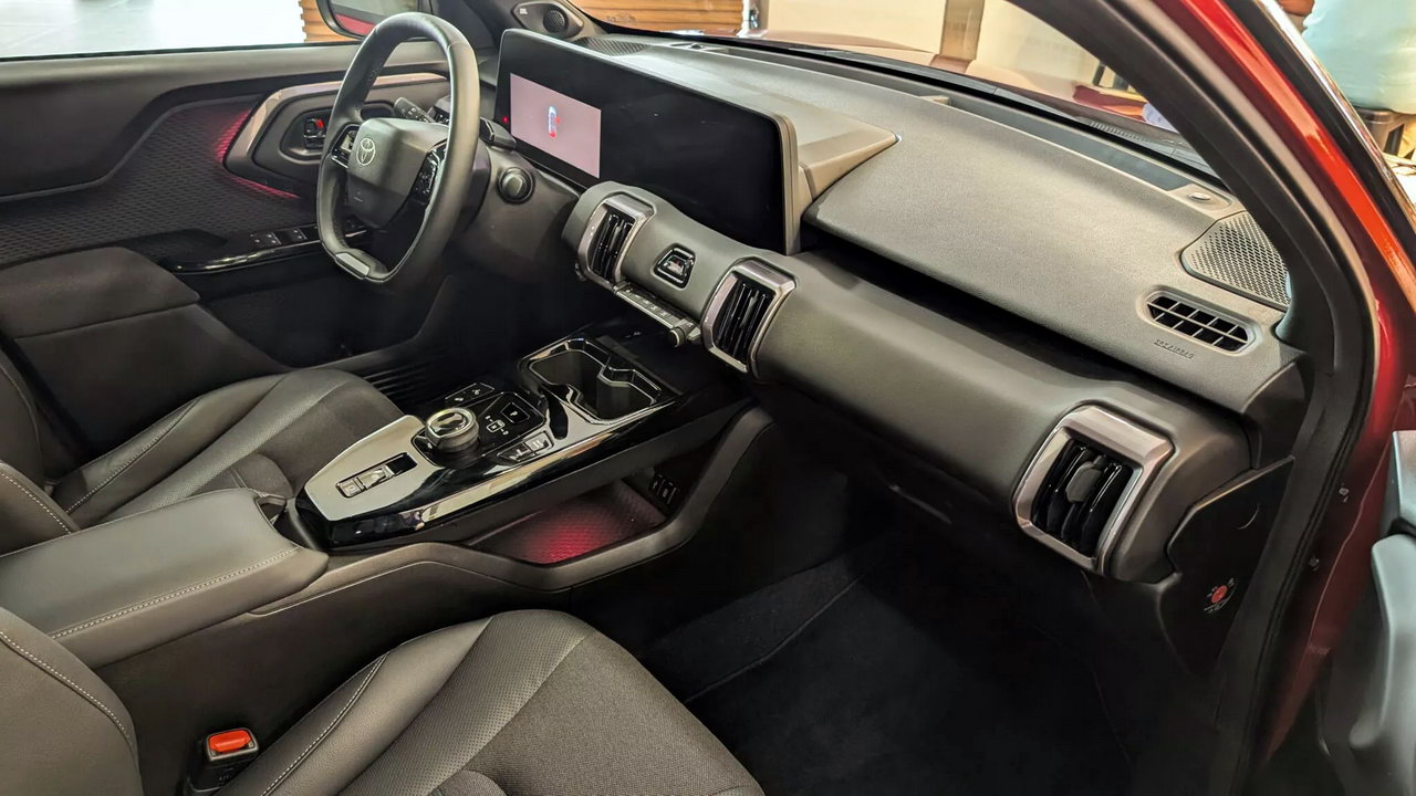 2025 Toyota Urban Cruiser