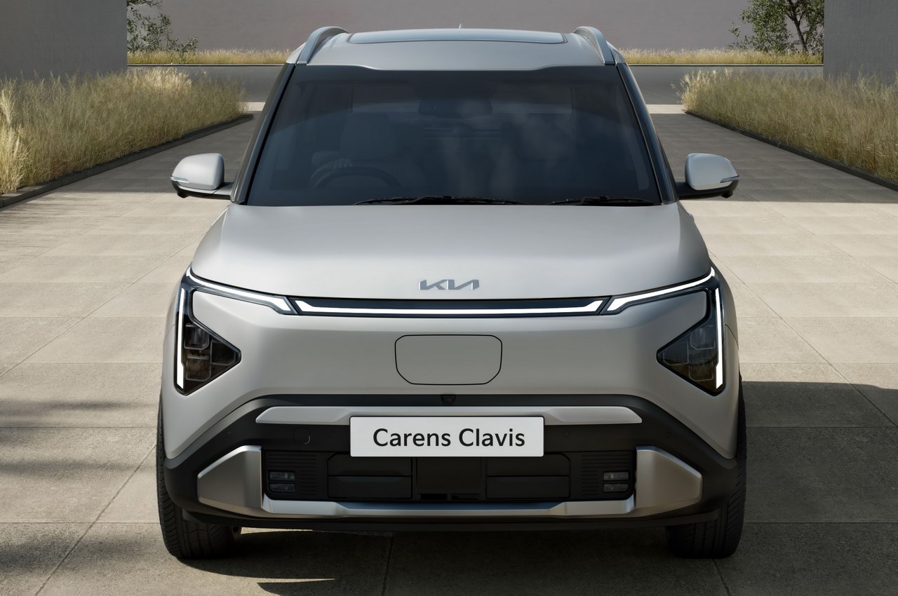 Kia Carens Clavis 