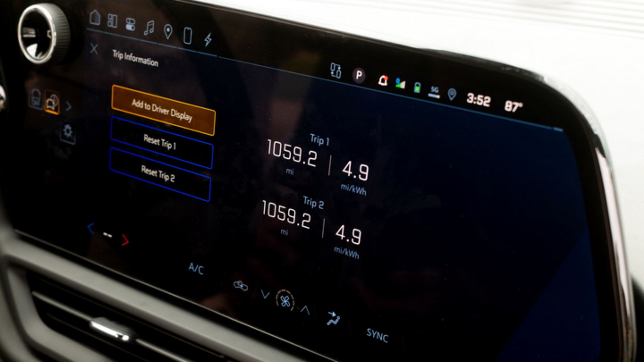 Новий електропікап Chevrolet