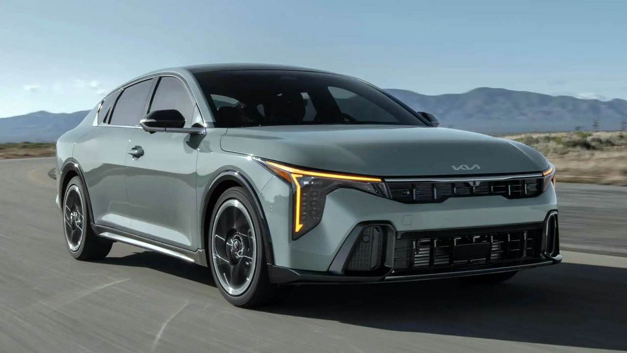2025 Kia K4