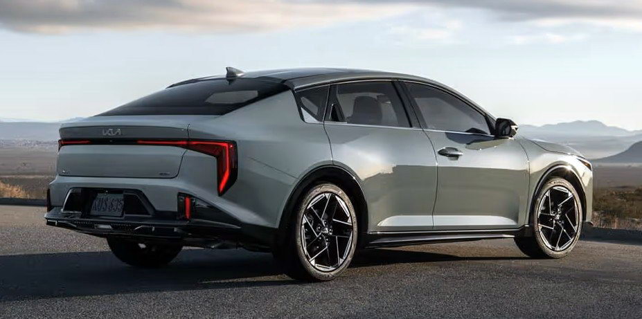 2025 Kia K4