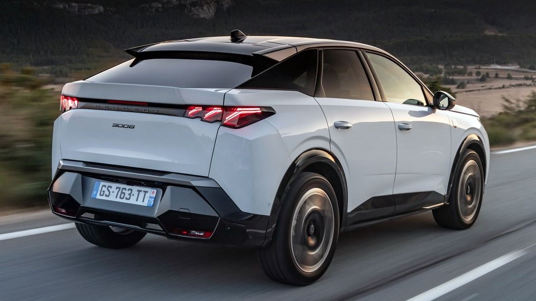 New Peugeot e-3008