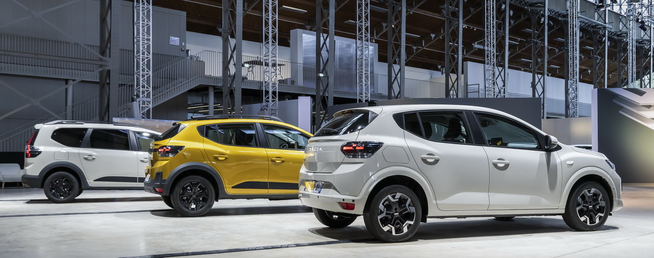 New Sandero, Sandero Stepway