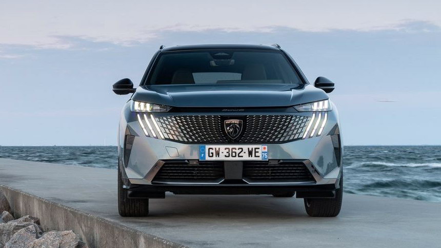 Новий PEUGEOT E-5008