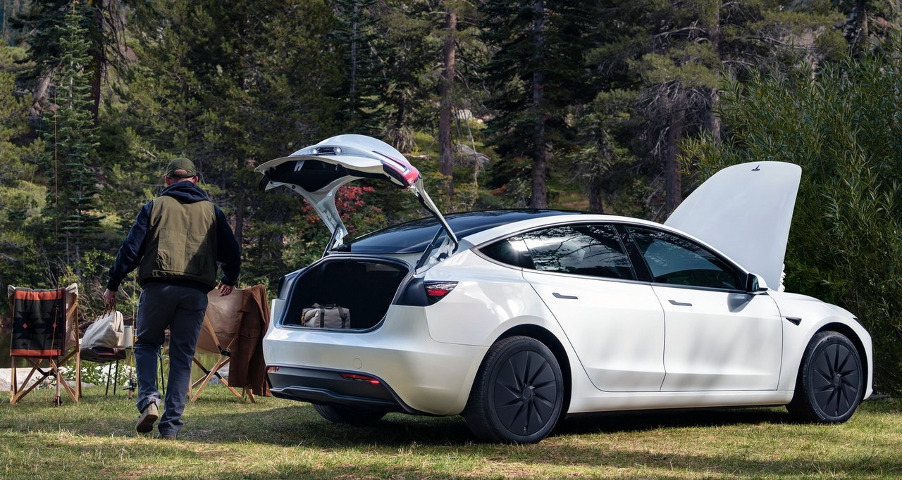 Tesla Model 3 Standard