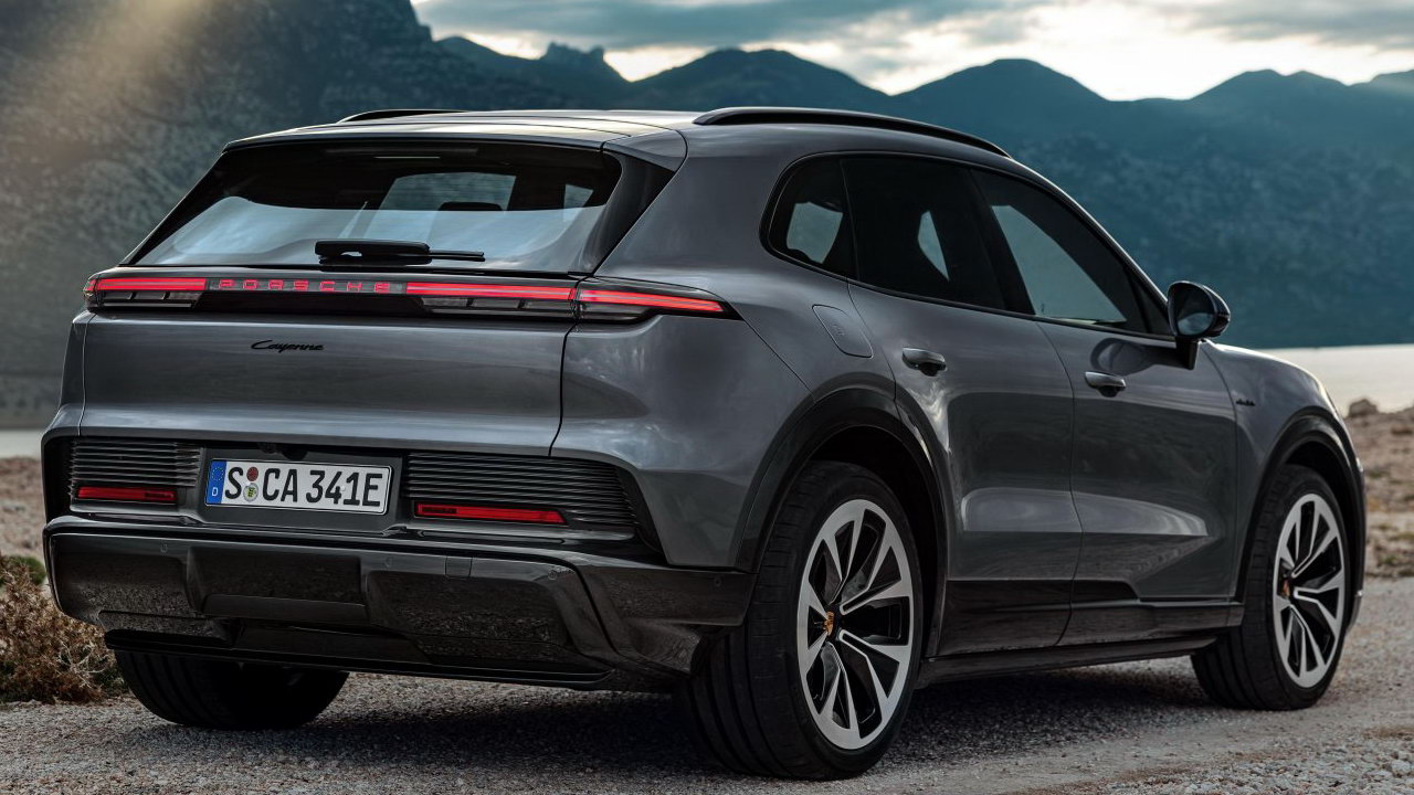 Porsche Cayenne EV