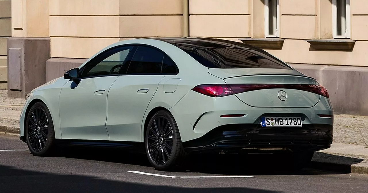 Mercedes CLA 220 Hybrid