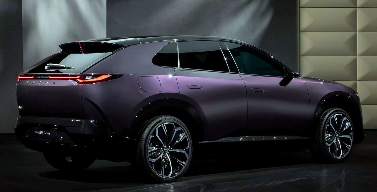 Mazda CX-6e