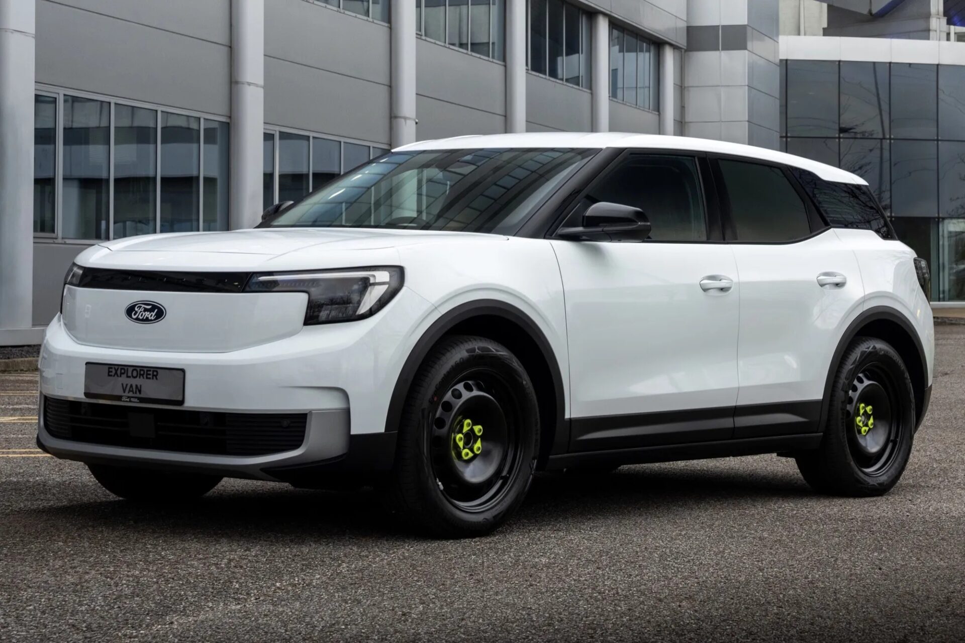 Ford Explorer Van EV