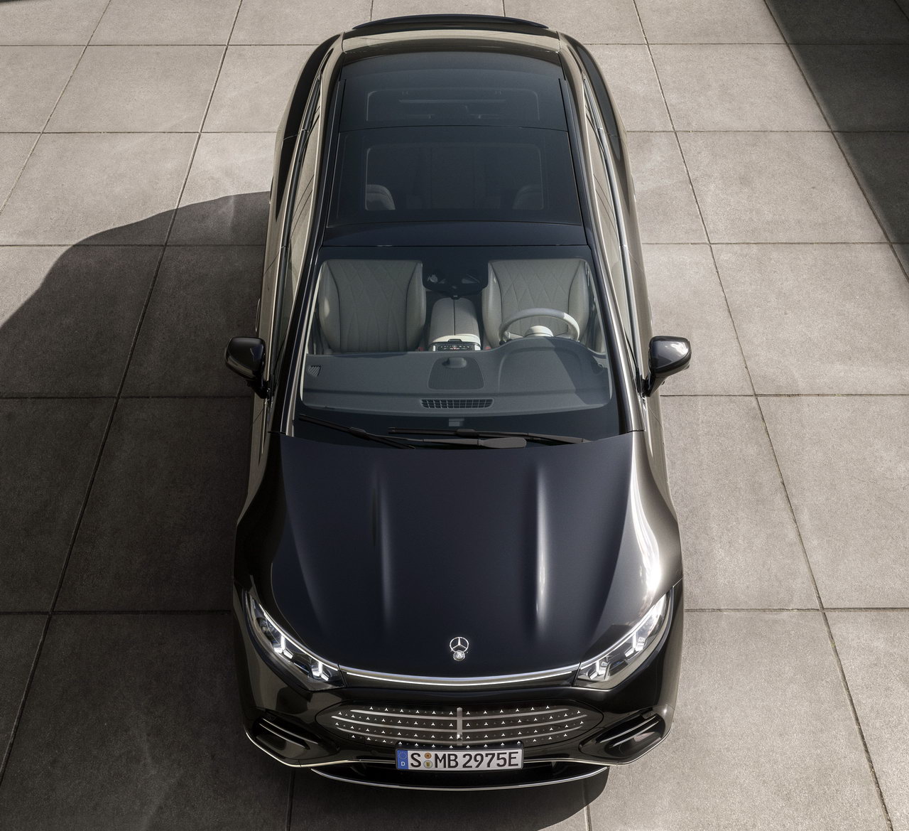 New Mercedes-Benz EQS