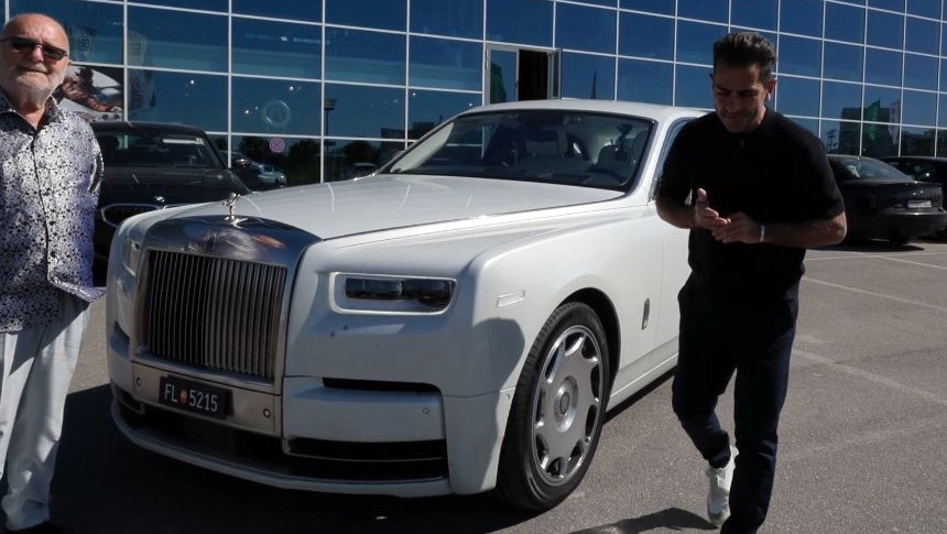 Rolls-Royce Phantom