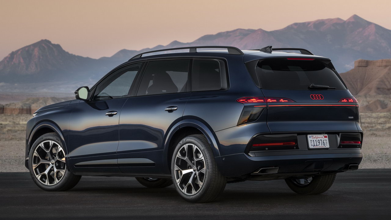 Audi Q9 SUV