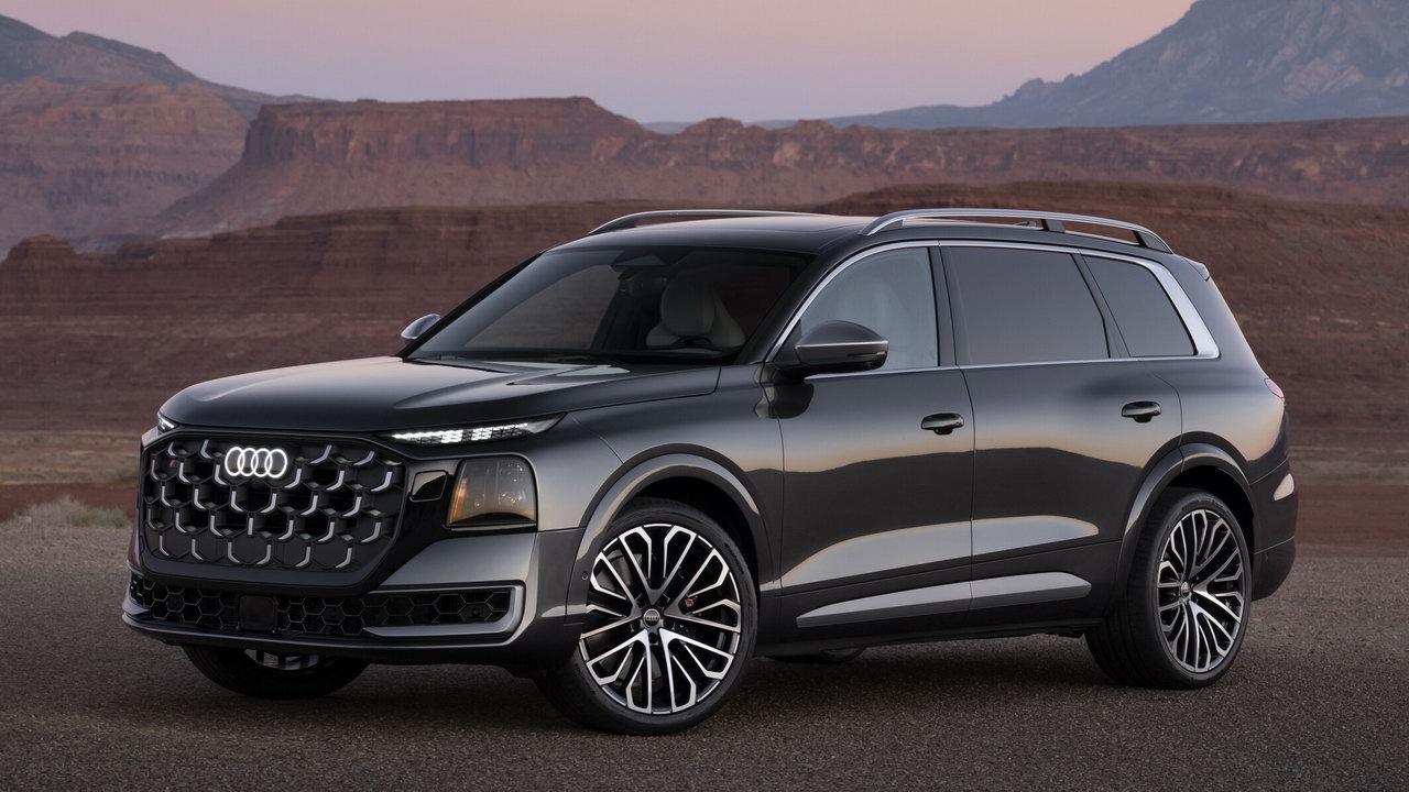 Audi SQ9 SUV