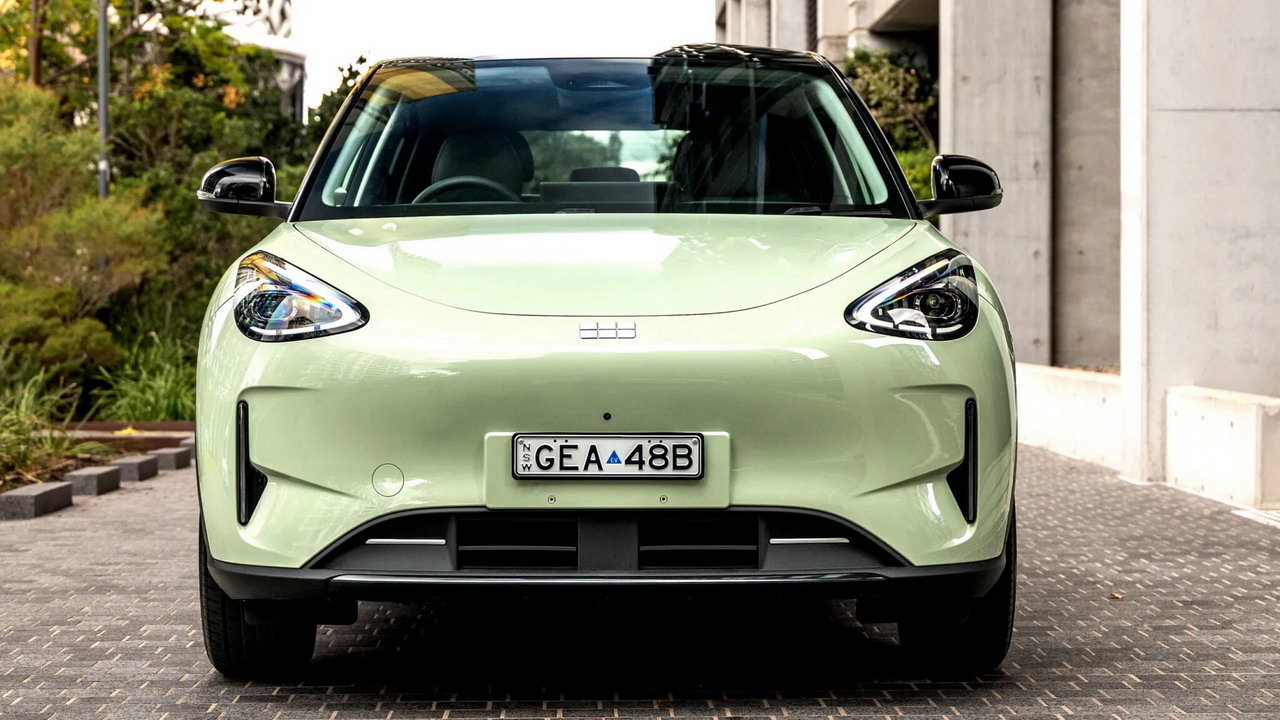 Ford borrow Geely Platform