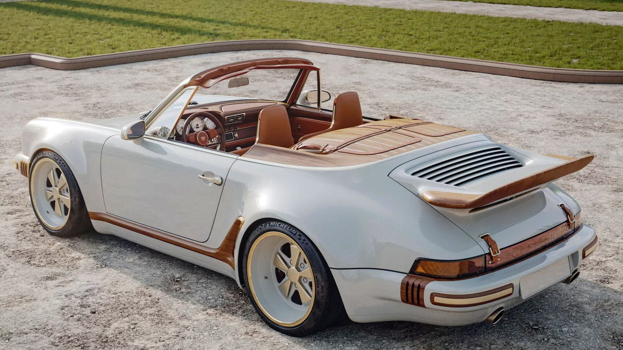 Louis Vuitton Porsche 911