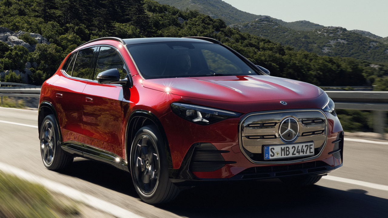 New Mercedes-Benz GLA