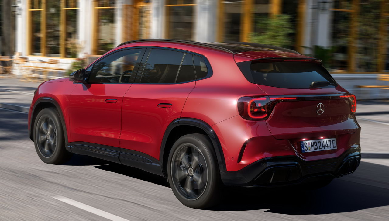 New Mercedes-Benz GLA