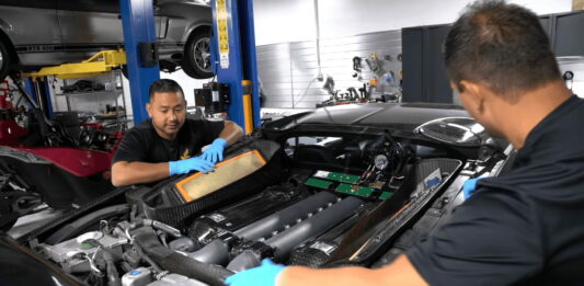 bugatti-veyron-oil-change