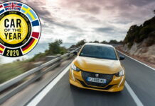 PEUGEOT 208