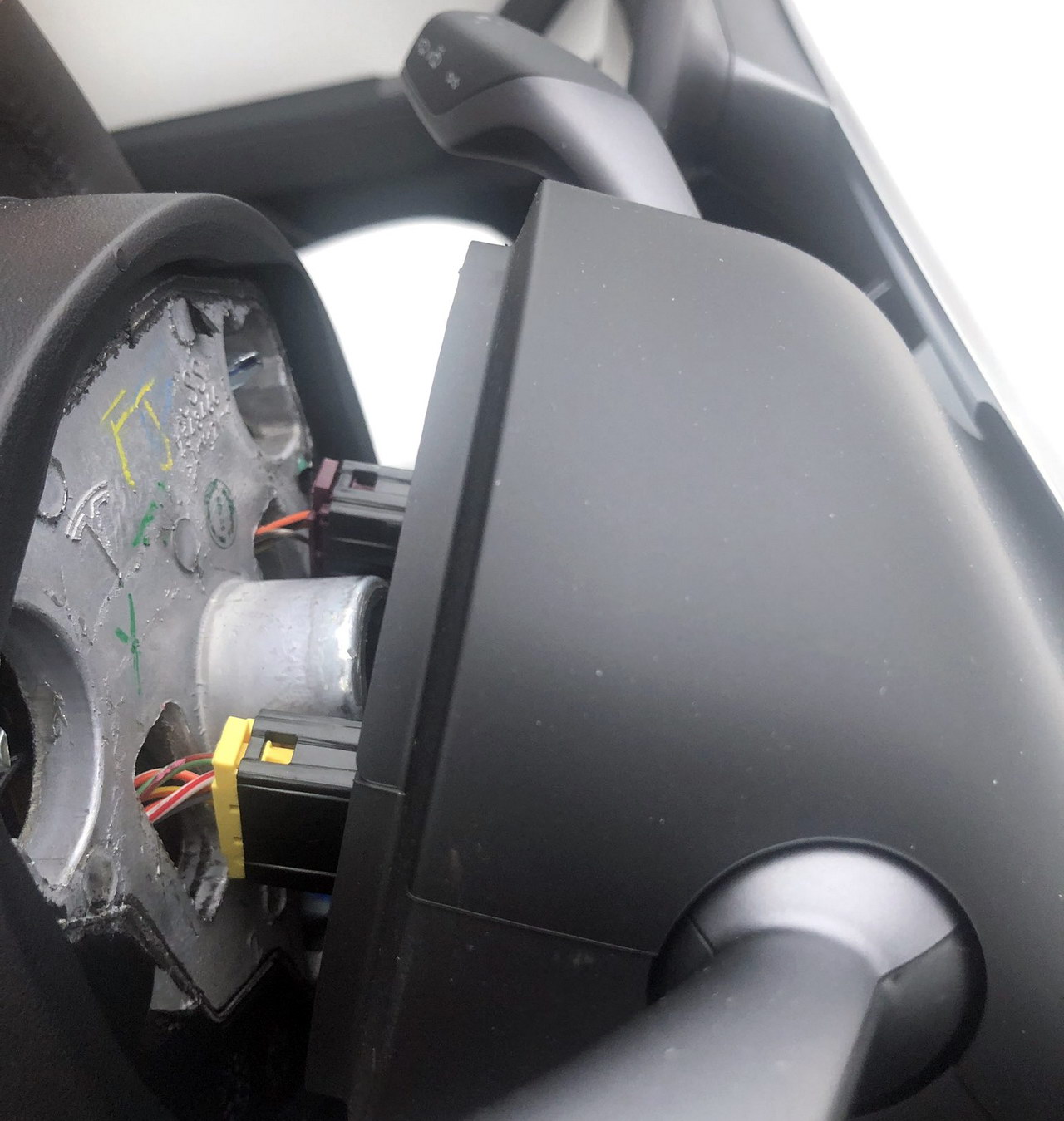 Tesla Steering wheel