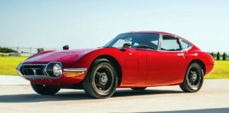 Toyota 2000GT
