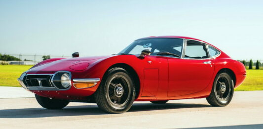 Toyota 2000GT