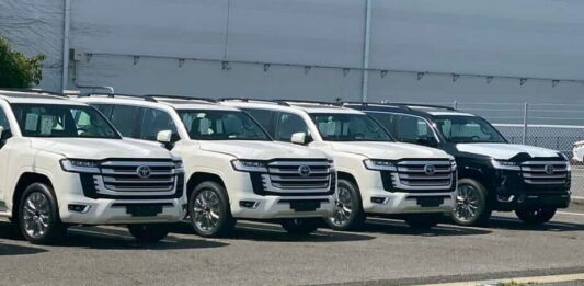 Toyota Land Cruiser