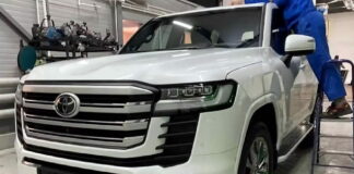 Toyota Land Cruiser 300