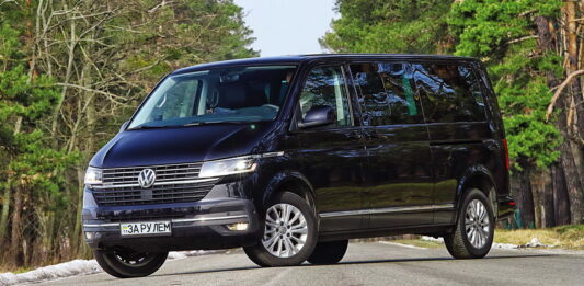 VOLKSWAGEN MULTIVAN