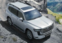 Toyota Land Cruiser 300