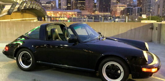 1986 Porsche 911 Carrera Targa