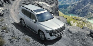 Toyota Land Cruiser 300