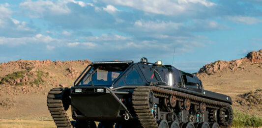 Ripsaw EV3-F4