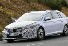 Skoda-Superb