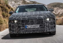 BMW i7
