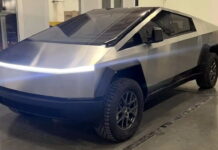 Без лазеров, но с зеркалами: опубликованы фото и видео серийного пикапа Tesla Cybertruck Tesla Cybertruck
