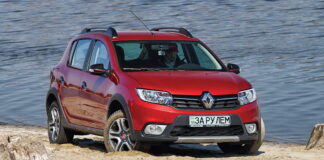 RENAULT SANDERO STEPWAY