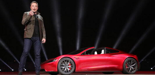 Tesla Roadster elon-musk