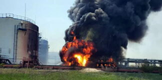 Нафтопереробний завод