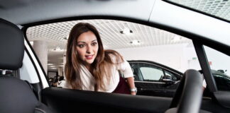 продаж авто