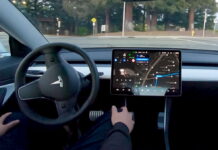 Автопілот Tesla